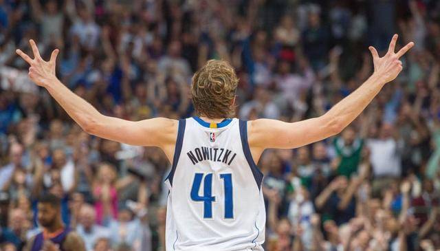 马刺状元比肩张伯伦,诺维茨基窃喜,首秀平淡,有潜力,下个姚明_亚马_文