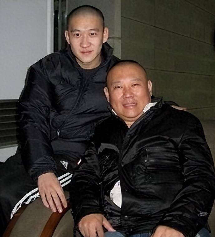 曹云金:辣眼恩师郭德纲的满脸"嫌弃",自立门户后只想做自己_老郭