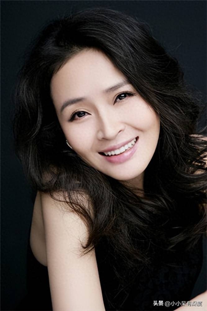 女子演员于明加近况,她老公胡俊长啥样?