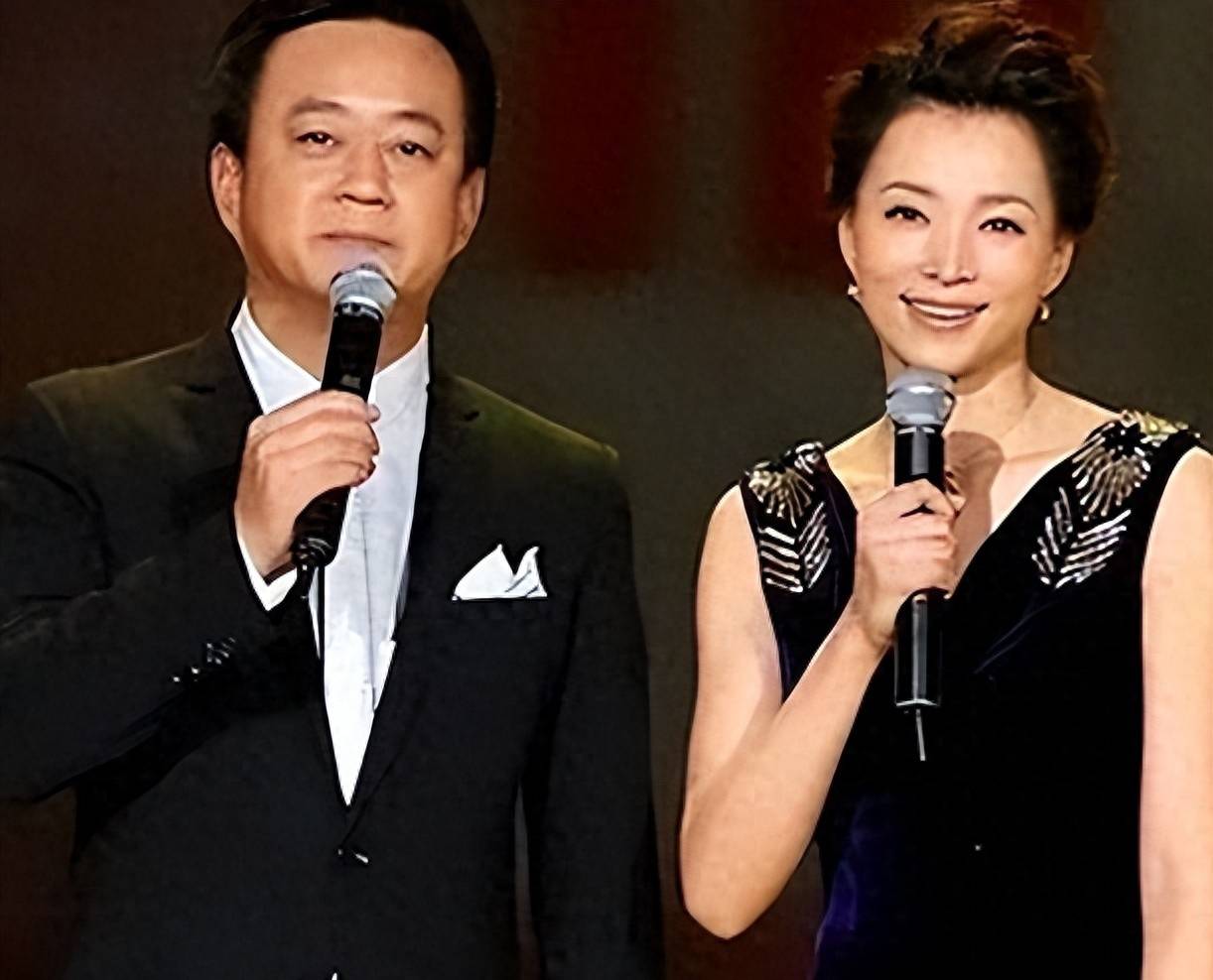 北京时间10月21日下午,中国娱乐圈传来朱军和周涛的新消息!