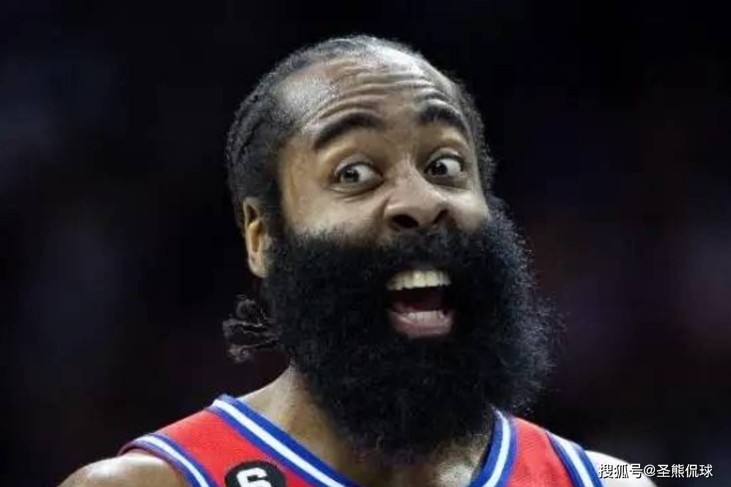 哈登场外慈善事业与潮流文化影响力的双重塑造