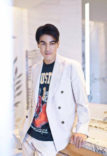 女"海王"萧亚轩的前任男友大盘点,堪称男版后宫佳丽