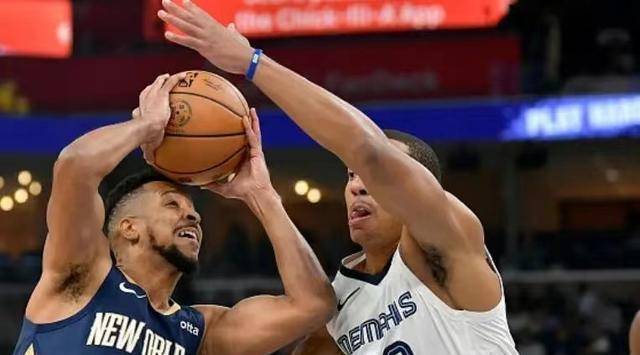 贝恩得了31分!让人忍无可忍的是,3j被冠军轰,三核66分.