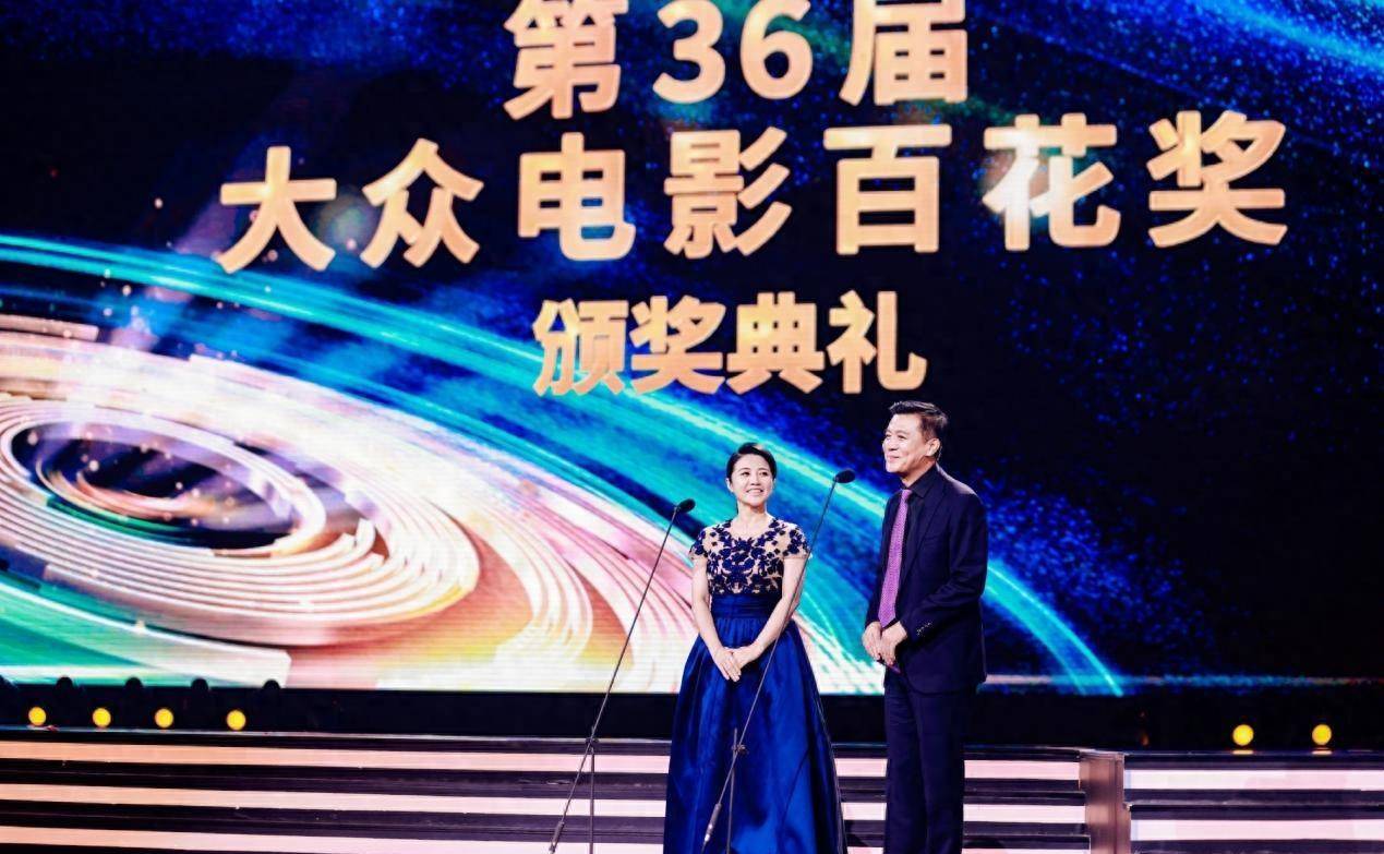 金鸡奖一次获奖,两次提名;金鹰奖一次获奖,一次提名