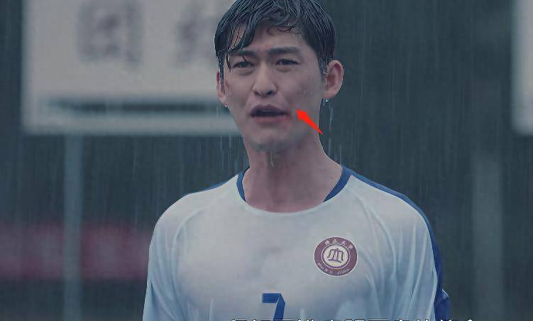 37岁张翰演"大学生",一脸褶子引观众不满:给小年轻留口饭吧_剧情_男性