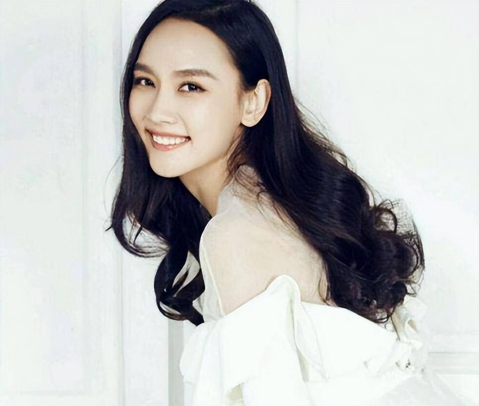 孙骁骁:玩弄助理,到处认哥哥,却迟迟不肯接受李响_工作_网友_重庆