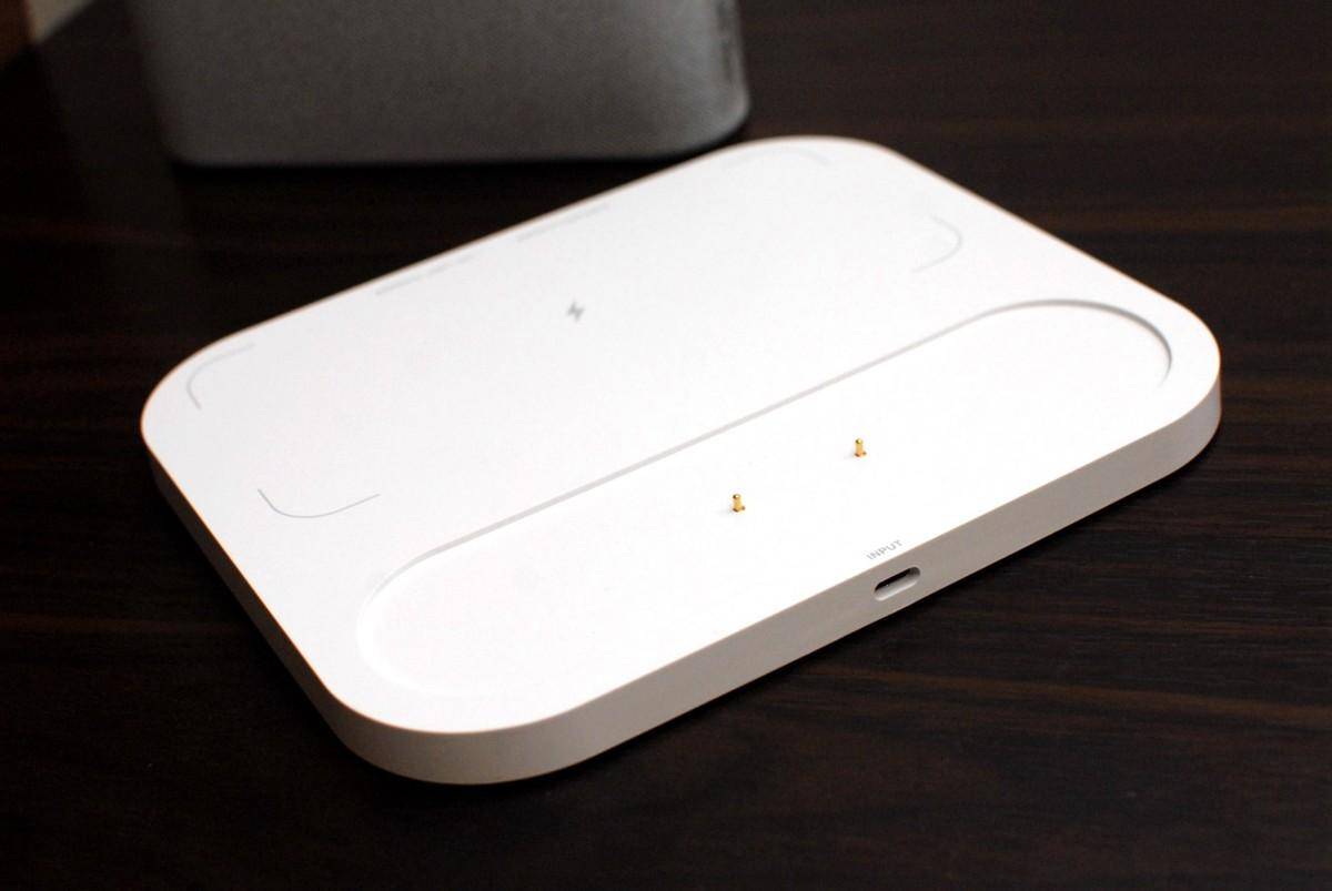 礼物分享：VFZ无线充电台灯，闹钟+时钟+无线充，好看好用又实用