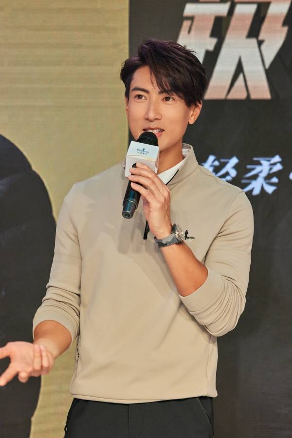 吴尊空降太原见面会,状态满分为比音勒芬发布全新系列_产品_设计的