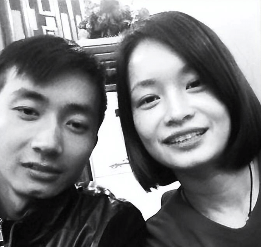 打掉腹中双胞胎,婆婆大骂其让自家绝后_柯希_柯旭_丈夫