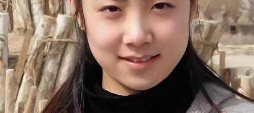 女星因长相被赵本山看中,因一个举动遭封杀,如今沦落成老师_曹佳睿_不