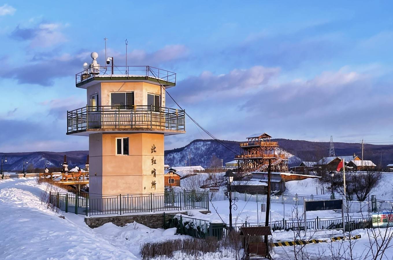 12 月国内最佳旅游地推荐：黑龙江漠河北红村，赴极光之约