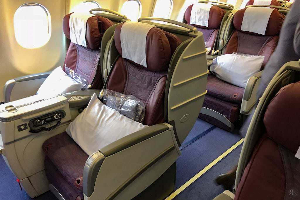 商务舱机票怎么买便宜,商务舱特价机票有多大的折扣_价格_经济_舱位