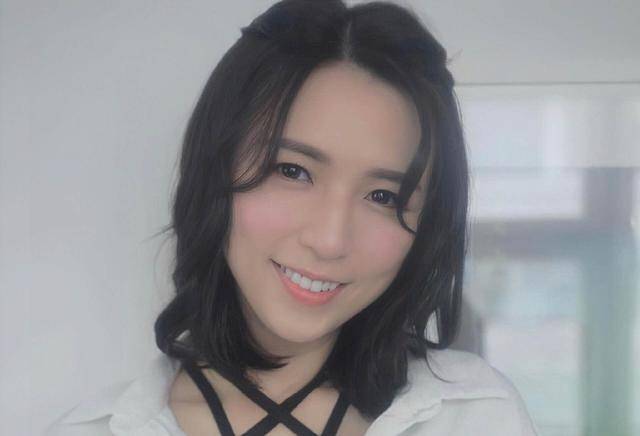 tvb知名美女配角离巢,入行17年拍过百部剧集,从未做女主角_孙慧雪