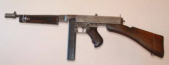 二战时期最贵的索米冲锋枪到底是不是一分价钱一分货?_生产_价格_芬兰