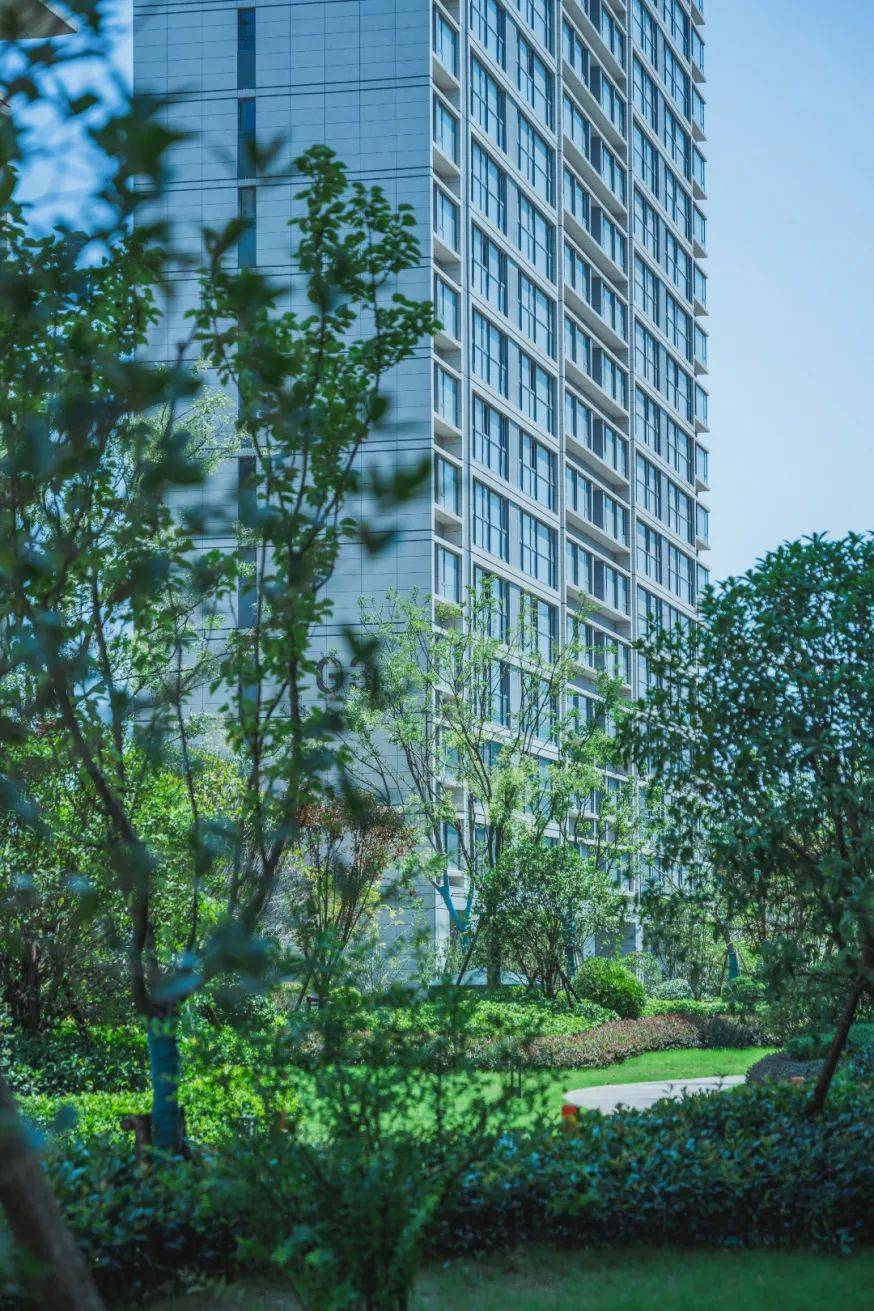 安庆置地·天玺售楼处电话—地址—售楼中心24小时详情!