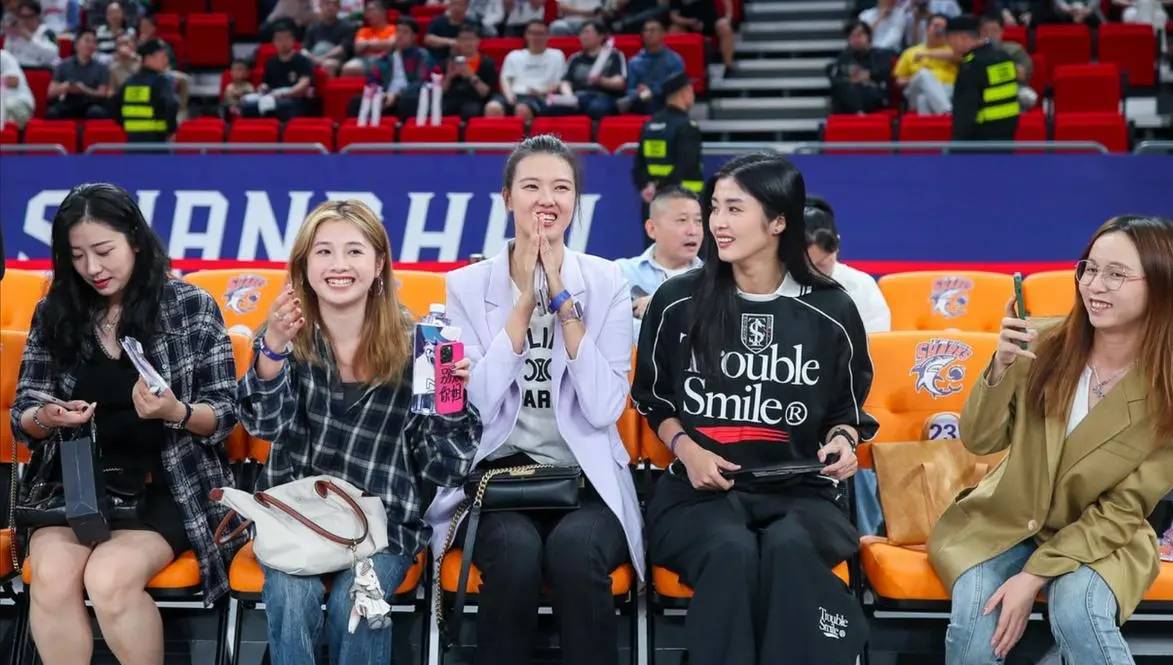 张常宁给赵丽娜找对象,宝宝:这事包在我老公身上_吴冠希_比赛_联赛