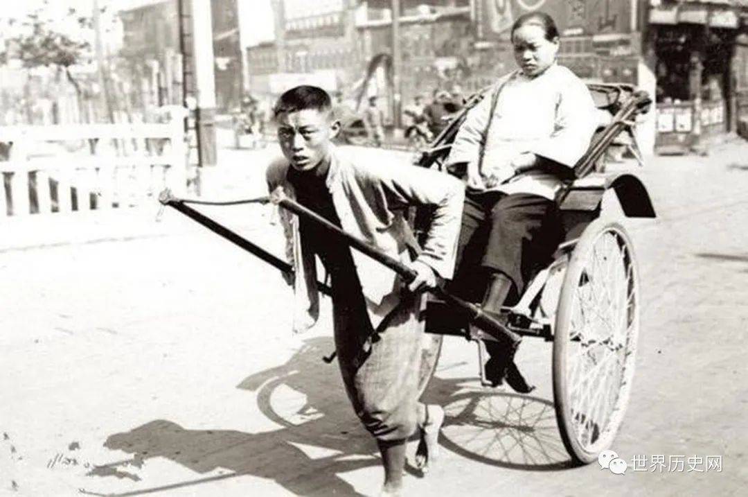 人力车的源来:民国"拉车人"的悲惨命运,几乎活不过40岁_晏森_车夫