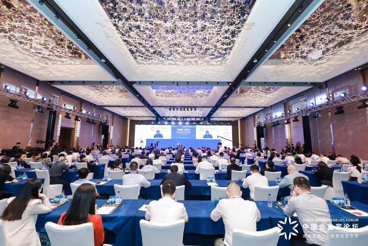 红星美凯龙控股战略投资部总裁车一鸣,可可满分创始人方乃锃,oatly 大