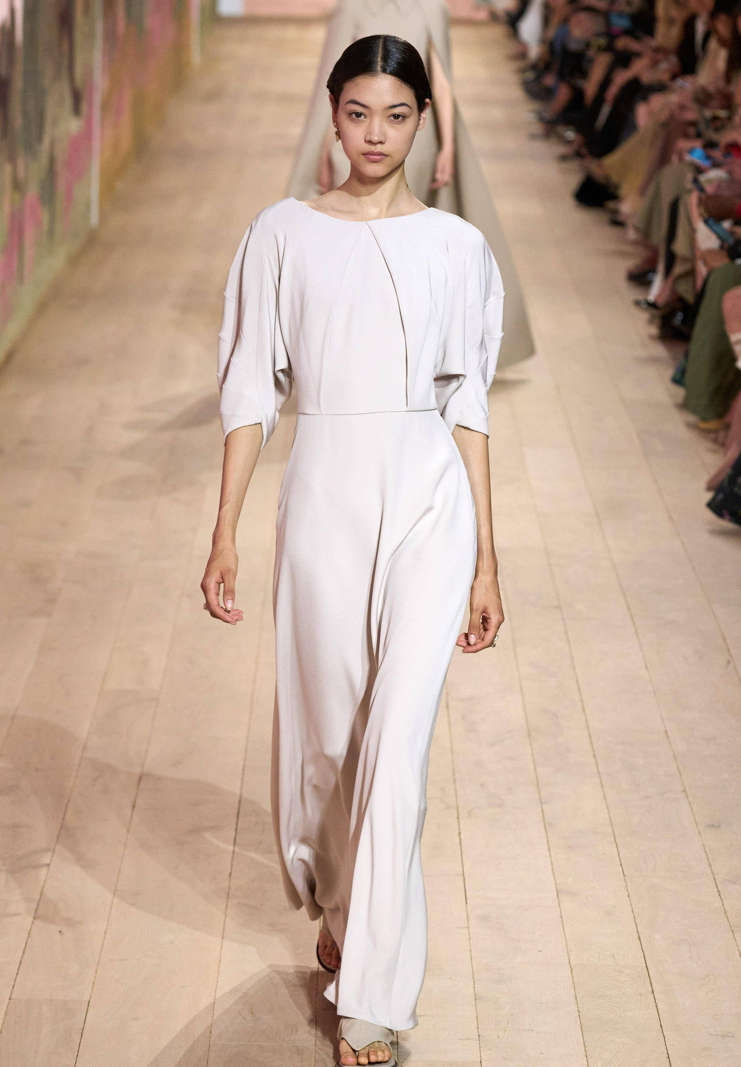 christian dior 2023秋冬高级定制服_迪奥_chiuri_古典主义