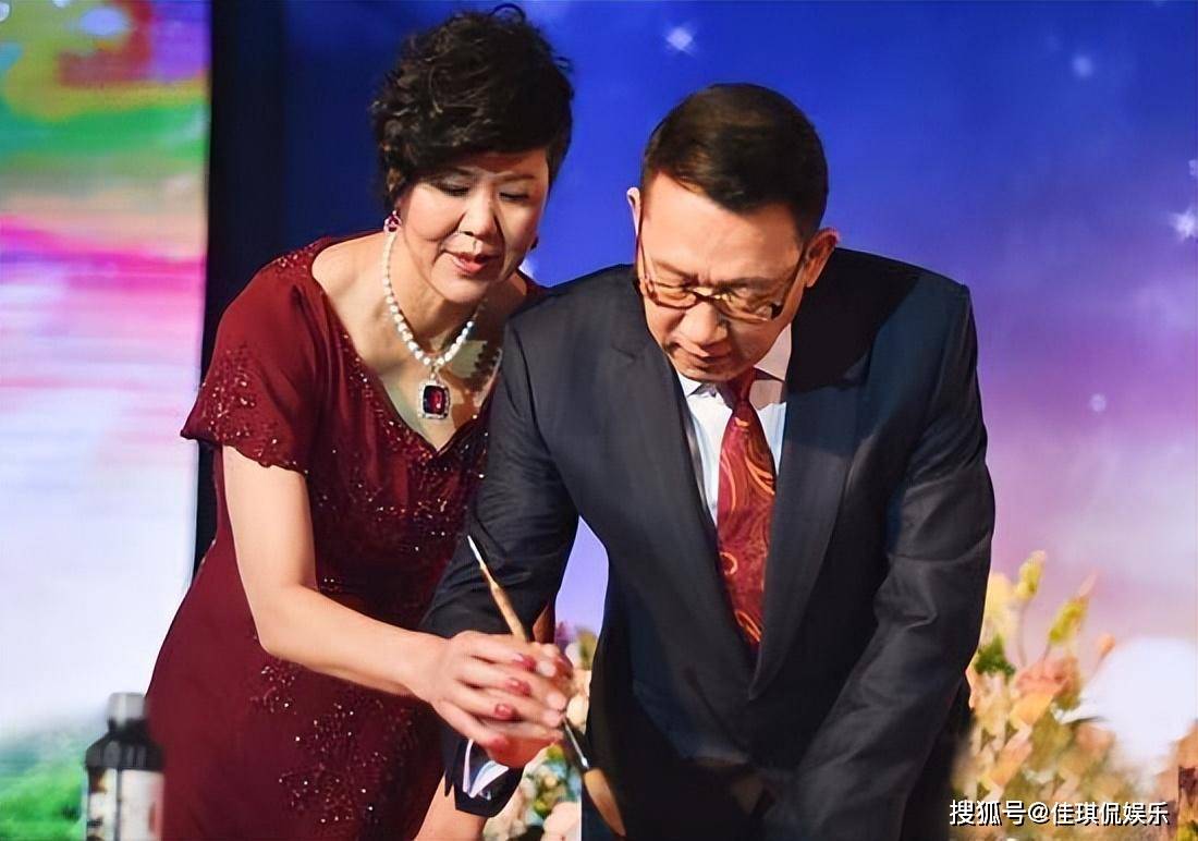 生活中的郎平:年逾五旬找到真爱,再婚让她成幸福小女人_王育成_白帆