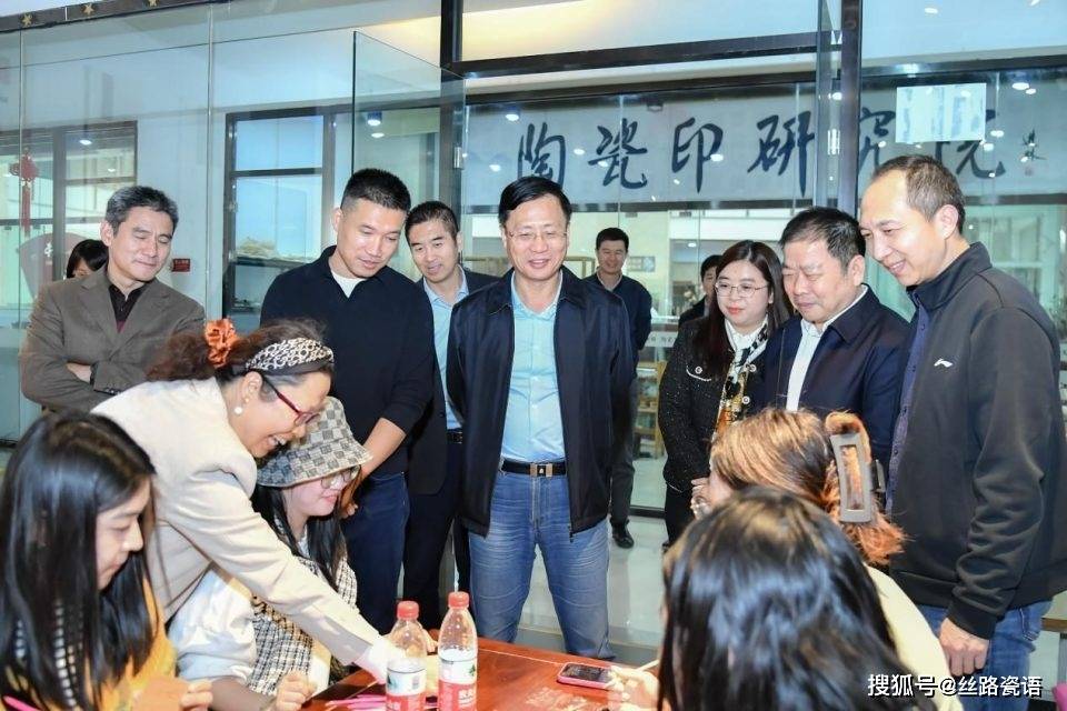 北京联合大学与北京陶瓷艺术馆校企合作签约仪式隆重举行_双方_文化