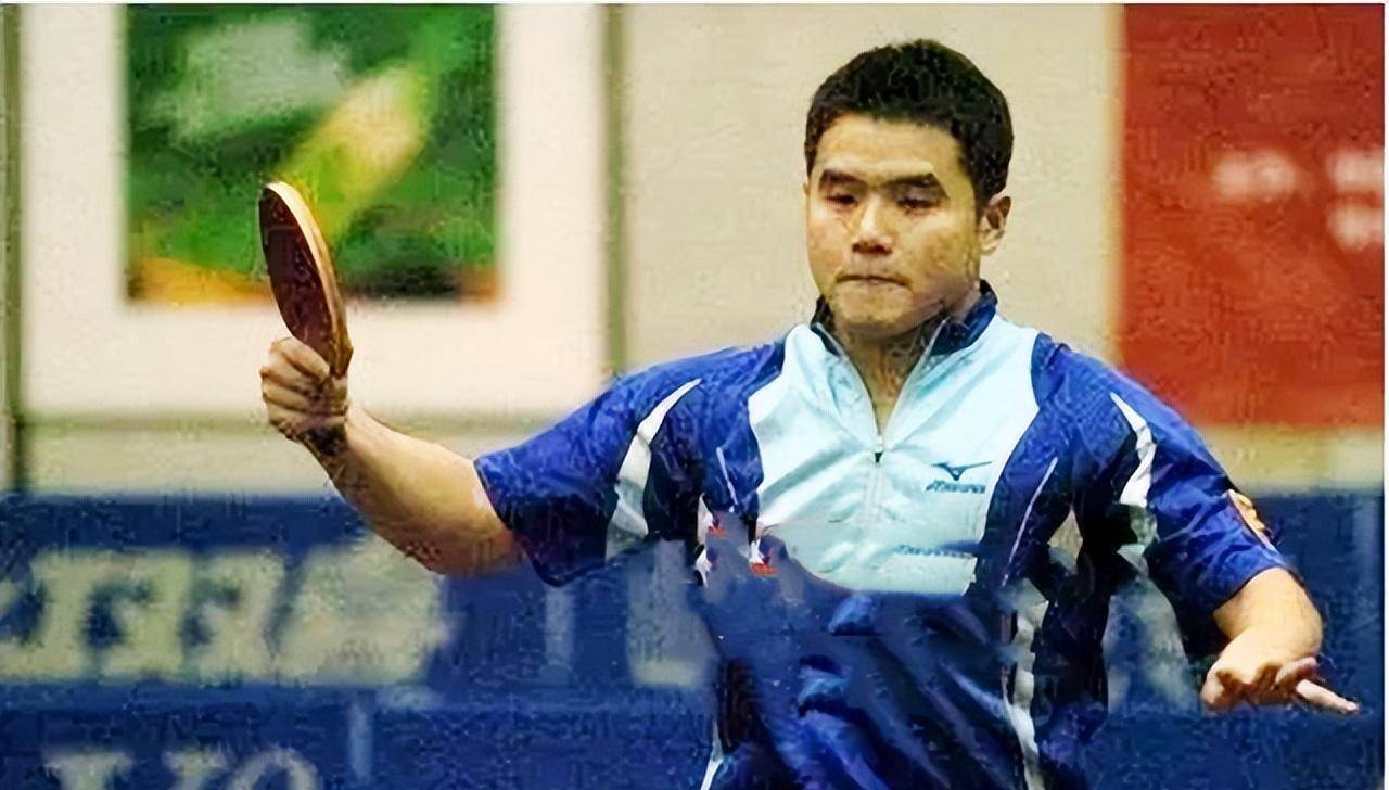 一颗球一颗球地将比分紧咬,随着金泽洙在高压下出现失误,刘国正将比分