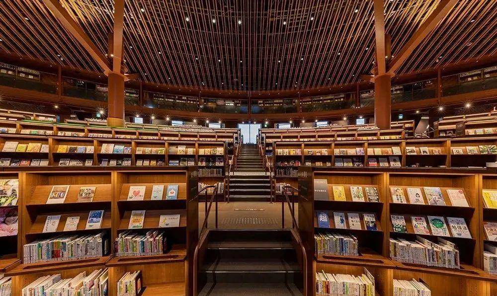 面出薰:日本石川县立图书馆| a · 案例_照明_空间_的设计