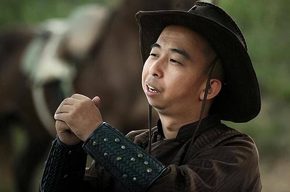 岁"丑星"巨兴茂,外貌无法选择,用努力迎娶孟久淇_北京_杨志刚_小时候