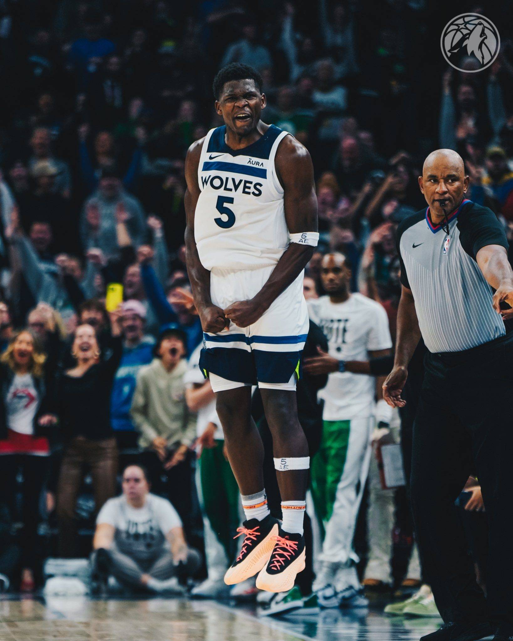 森林狼连破掘金绿军不败金身 华子38分统治加时赛_爱德华兹_比赛