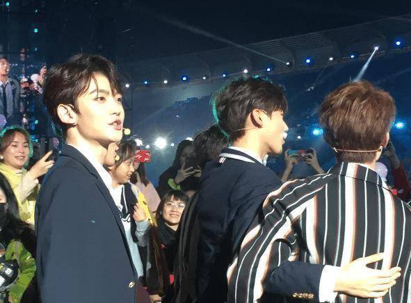 杨幂力捧新男团,能力超抗打还听话,能成下一个tfboys吗?