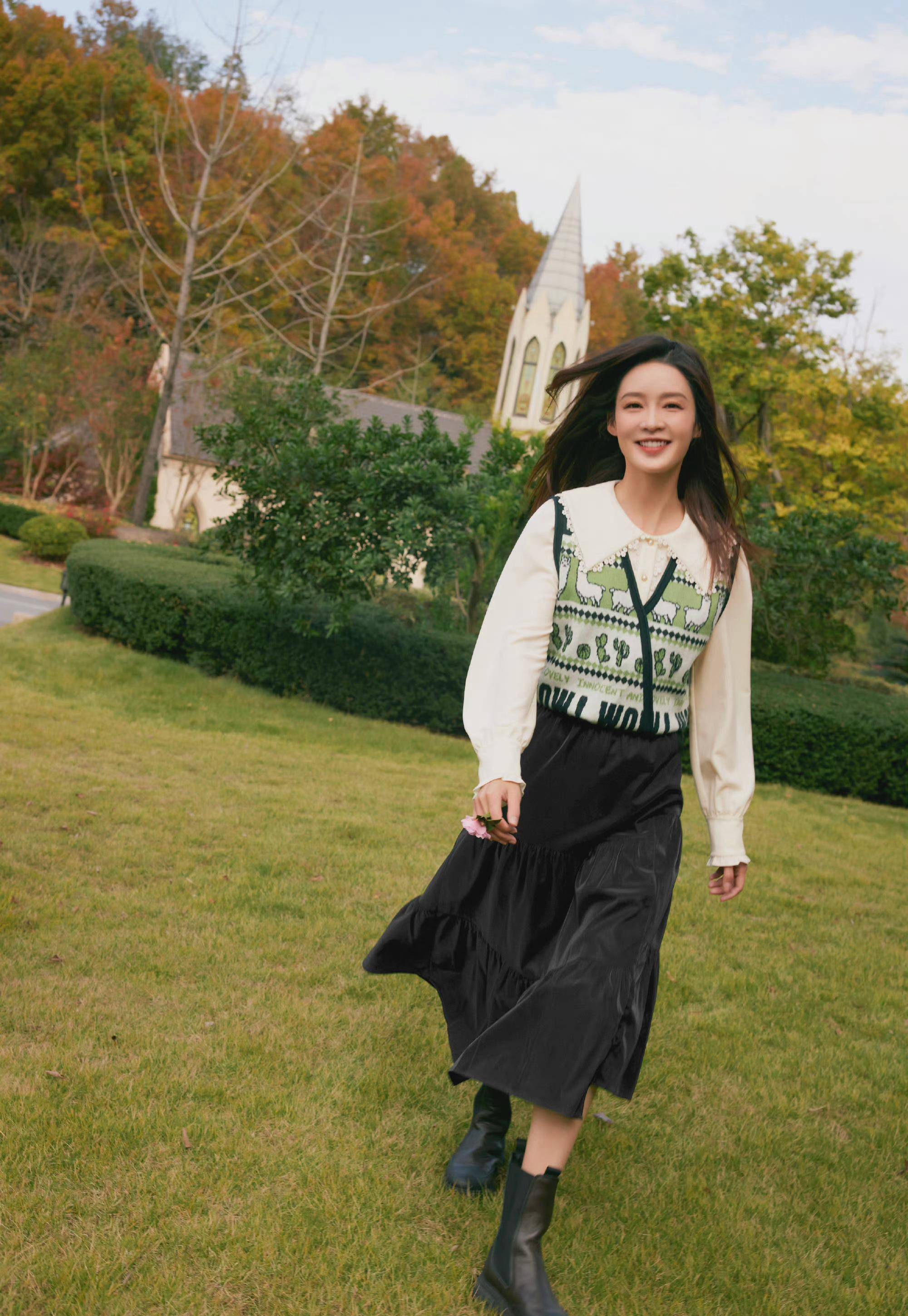 时髦的心机girl都在穿衬衫,白百何,李沁教你穿出春天最美风景线_天气