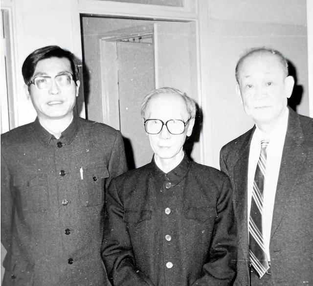 溥仪逝世后,妻子李淑贤与李文达对簿公堂:我是溥仪著作权继承人_战犯_