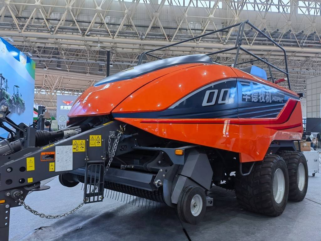 2023国际农机展看打捆机:大方捆机进入国产平替时代