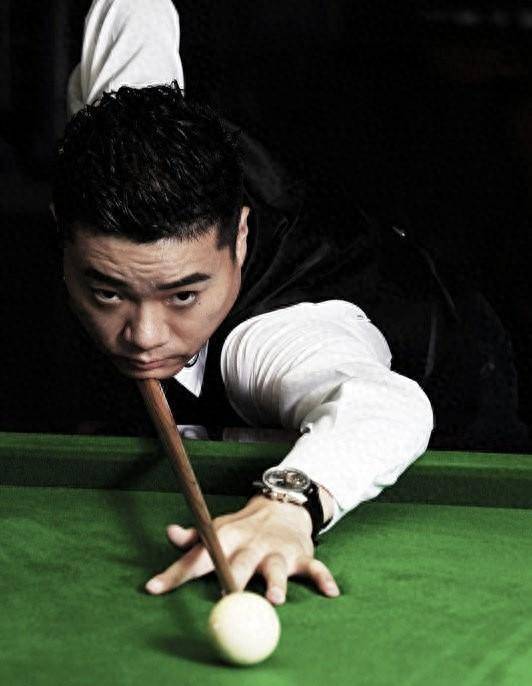 16名将包括75二杰金左手马克-威廉姆斯和希金斯,以及80后四虎特鲁姆普