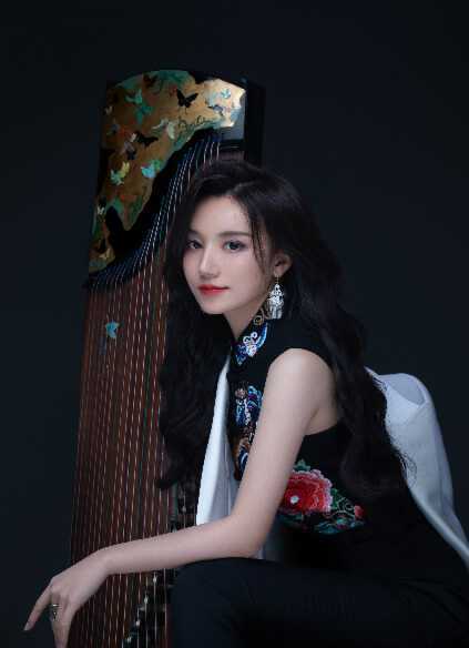 六名金钟奖金奖获得者奏响泉城!