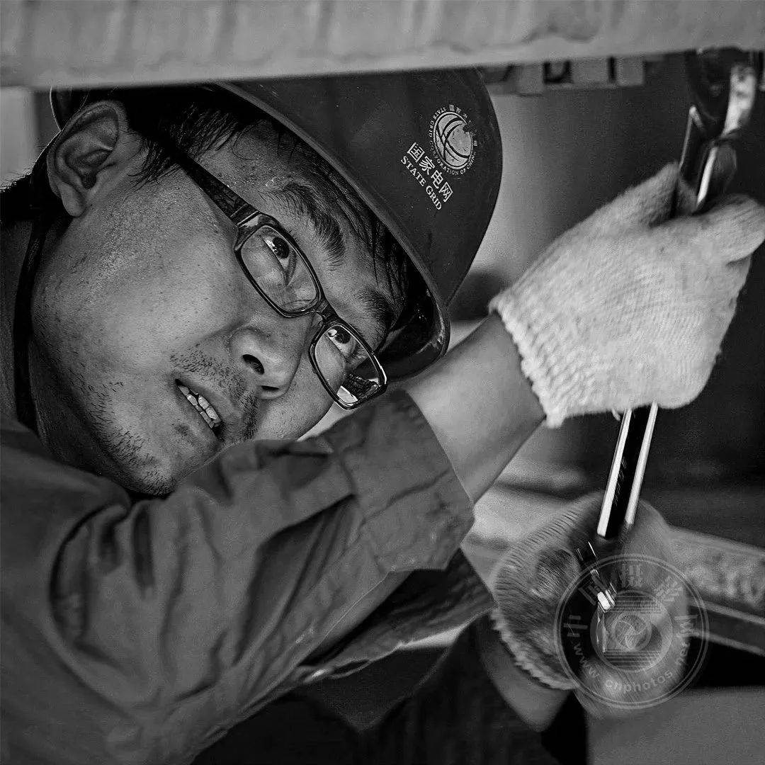 2023丽水摄影节 | 贾书新《电力工匠》_kv_渭南_设备