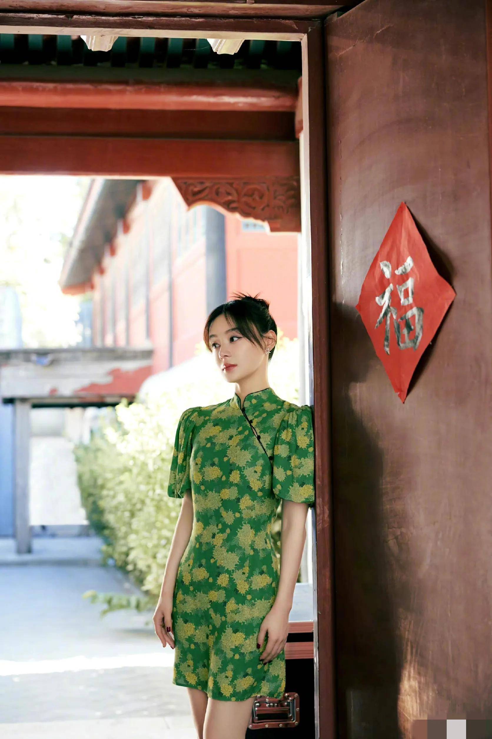 袁姗姗最美我们戏红娘造型,俏皮可爱_感觉_裙子_什么