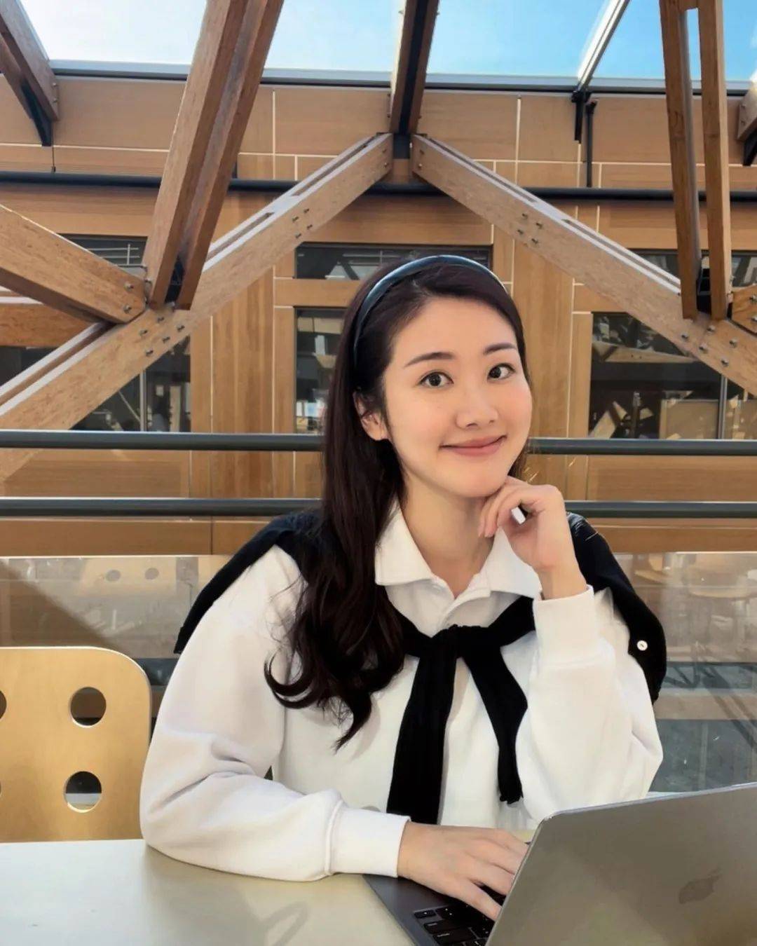 邓佩仪_香港_家人