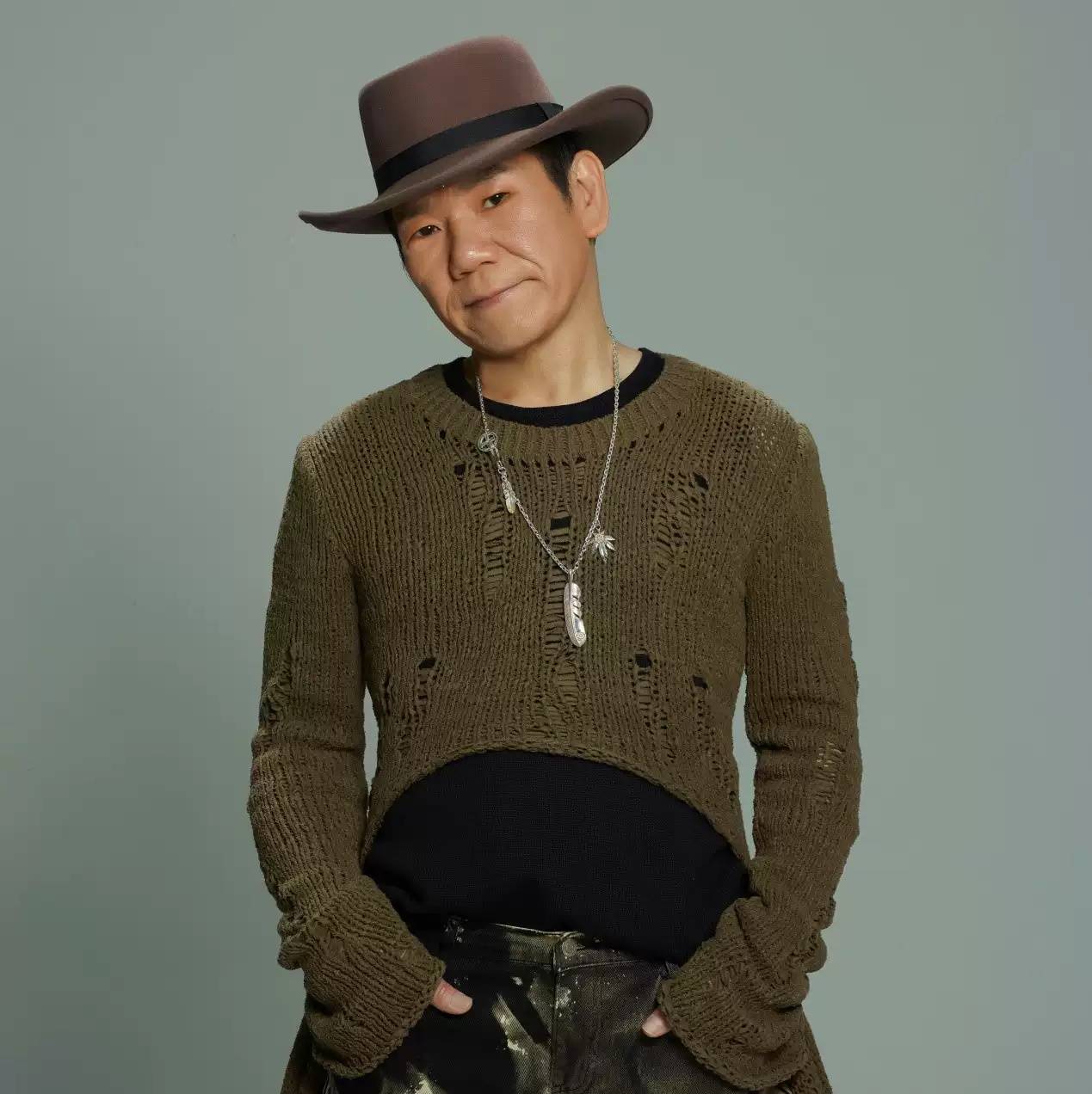 出道迈向25年,宣布在6月13日发行新歌 加精选专辑《一颗滚石的25年》