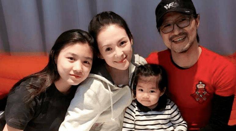 章子怡惊人举动:放弃女儿抚养权,背后原因令人唏嘘!_汪峰_孩子_生活