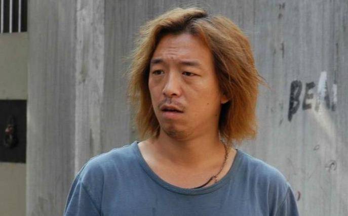 "农民工"黄渤:从三无草根到百亿影帝,背后充满了酸甜苦辣_电影_高虎