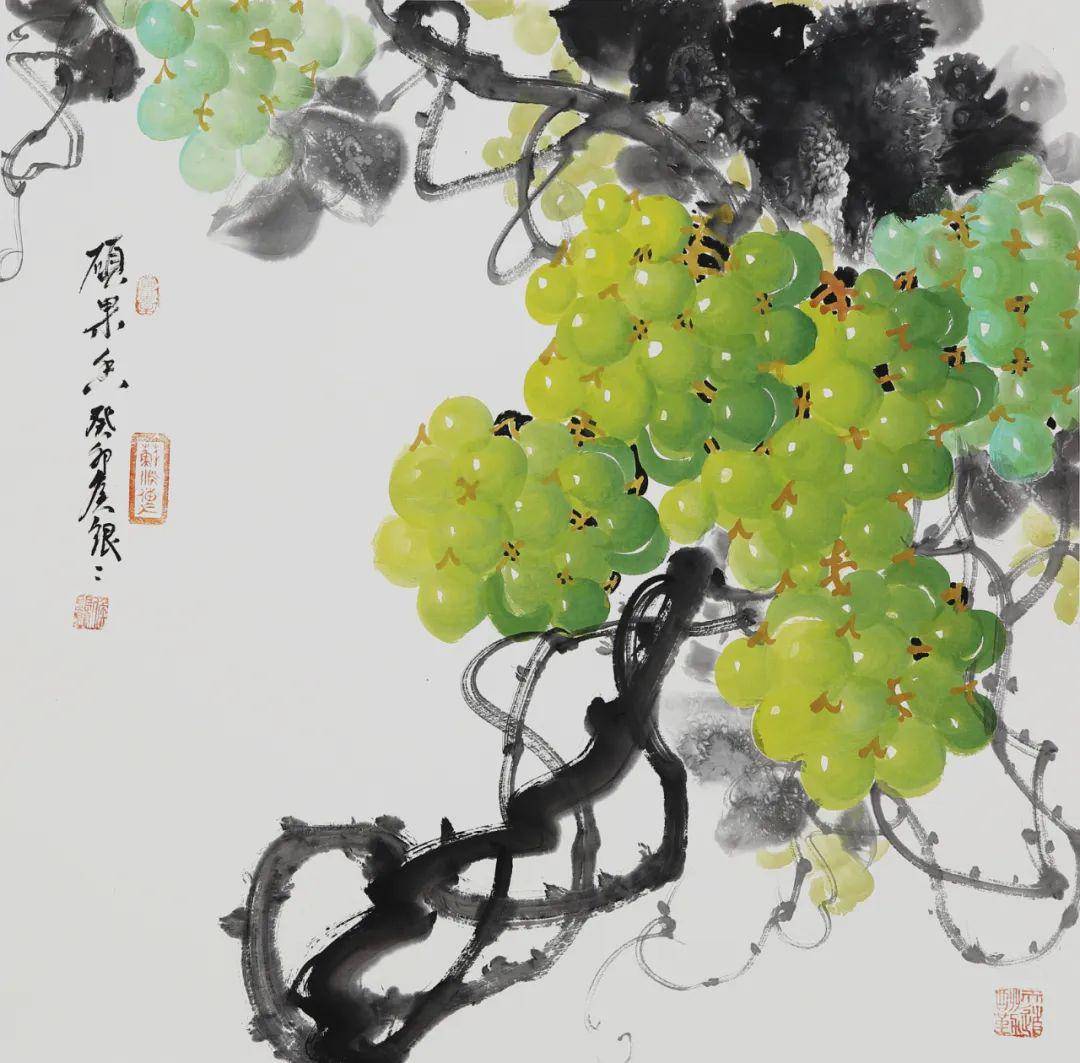 "栏目邀请▲ 与王仲画家合影▲2017年个展与邵大箴留影▲2017年画展