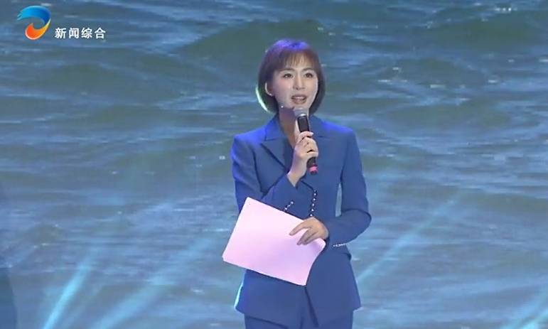 欧阳夏丹:刚结束桂林探亲之旅,就马不停蹄赶赴东营主持商演活动_黄河