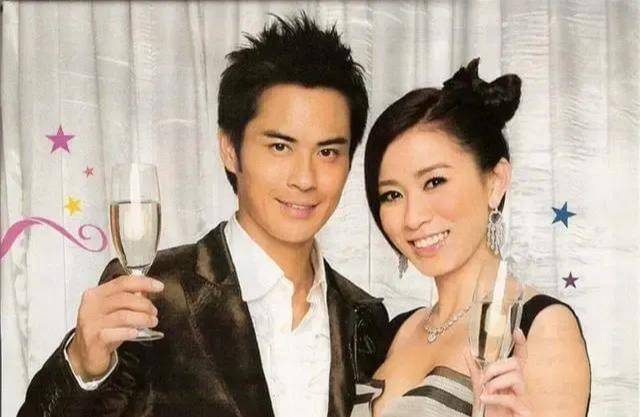 和她合作过《雪山飞狐》的陈锦鸿,见到她这样刻苦,他主动找到佘诗曼