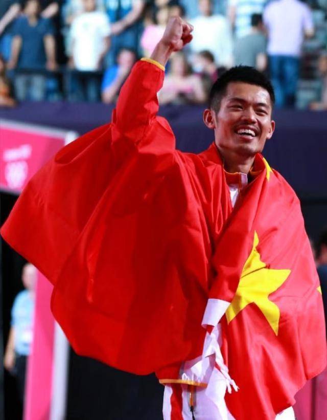 林丹照片 来自搜狐网