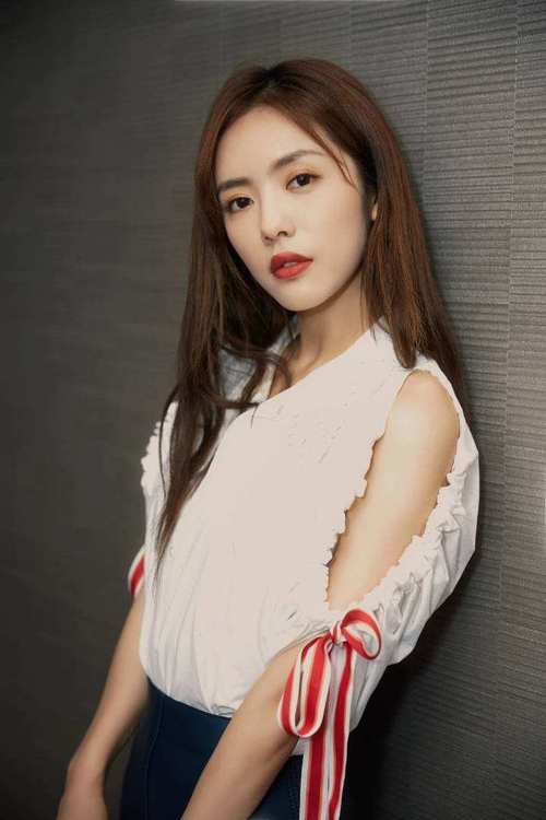 气质女演员【蔡文静】的经纪人_剧中_合作_都市