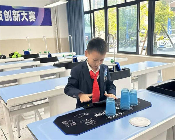 城北学校学子获崇州市科创最高荣誉——市长奖_科技_创新_大赛
