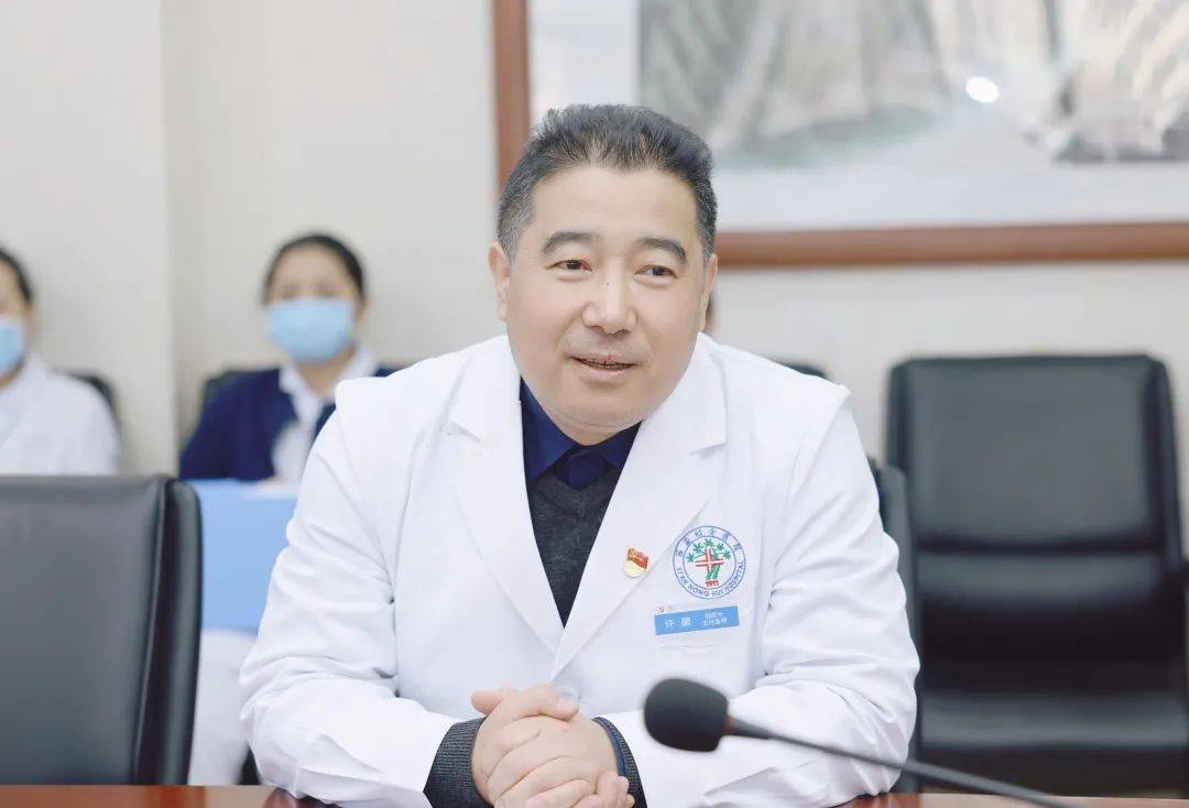 西安市红会医院副院长许鹏检查采取听汇报,现场查看,查阅资料等方法