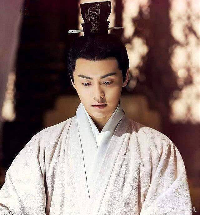 历史最好听的取名字排行榜,古代好听的历史人物起名字_诸葛亮_霍去病