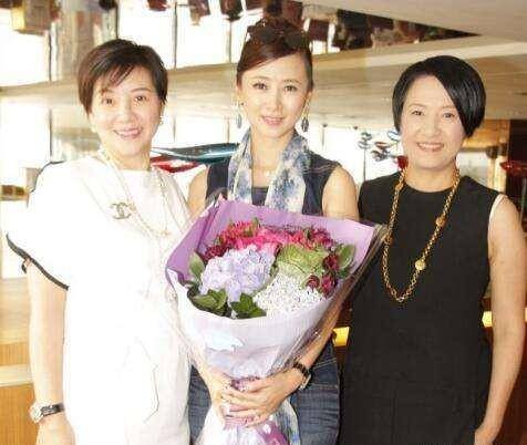 年轻时是美人胚子,37岁嫁富商生三胎,50岁容颜变化大_刘玉婷_发展